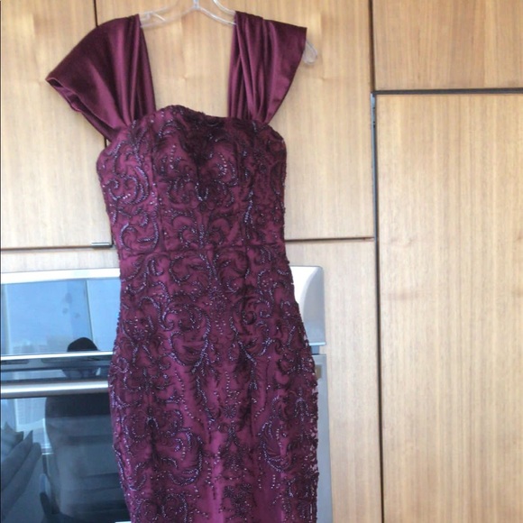 Prom dress - Picture 3 of 5